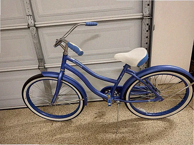 Huffy Cranbrook 24" Women's Cruiser Bike - Periwinkle Blue - Assembled Only